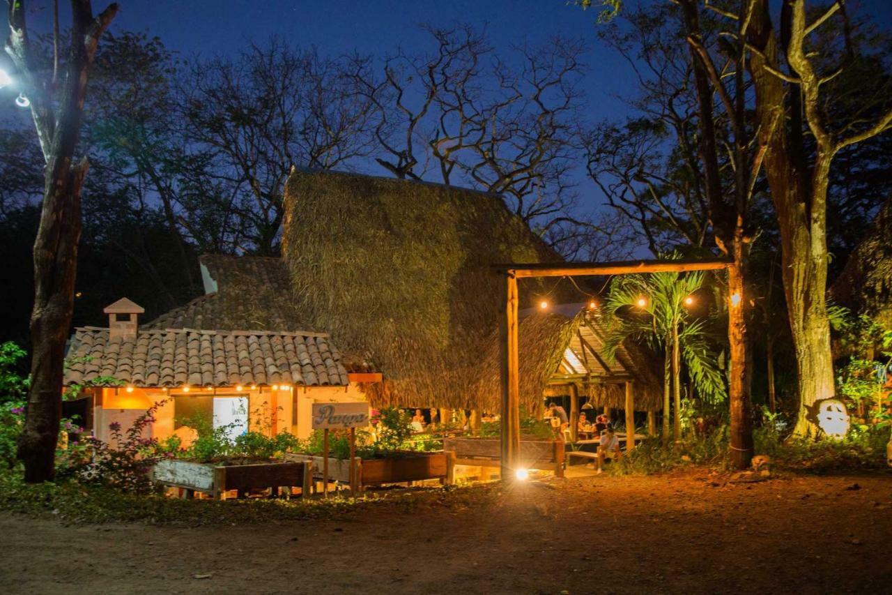 Eco Venao Lodge, Плайя-Венао Экстерьер фото